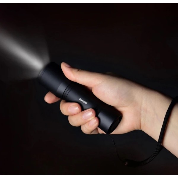 Фото - Фонарь Beebest Portable Charging Flash Light F1P Blue (3281437)