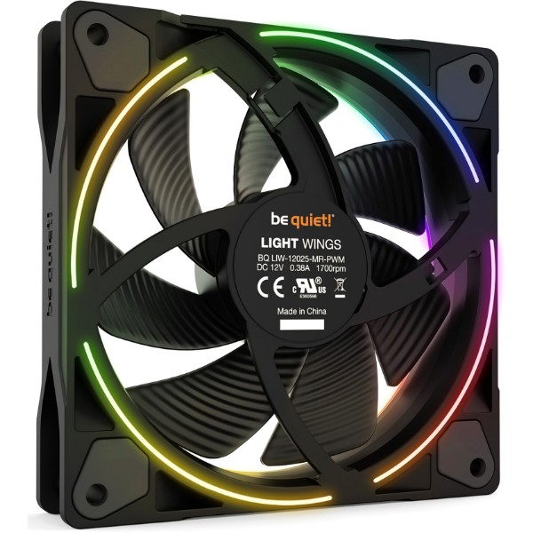 Фото - Корпусный вентилятор Be quiet! Light Wings 120mm PWM 3-Pack Black (BL076)
