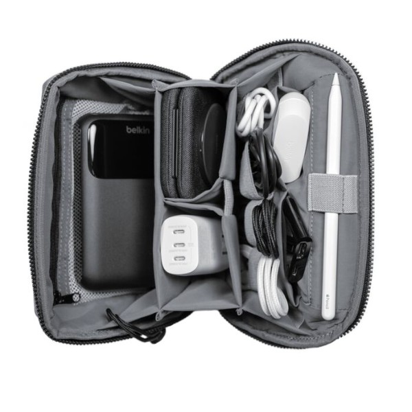 Фото - Чехол для наушников Belkin Travel Organiser (MMA013HQBK)