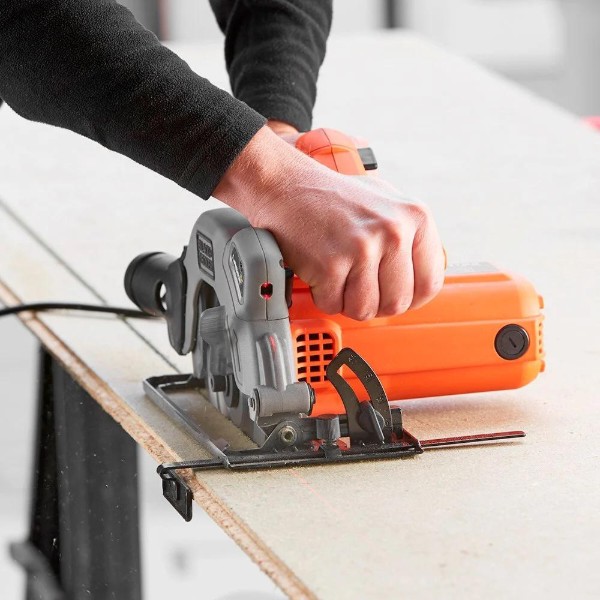 Фото - Пила дискова Black&Decker CS1250L