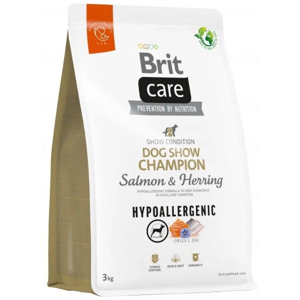 Фото - Сухой корм для собак Brit Care Dog Hypoallergenic Dog Show Champion с лососем и селедкой 3 кг (8595602559114)