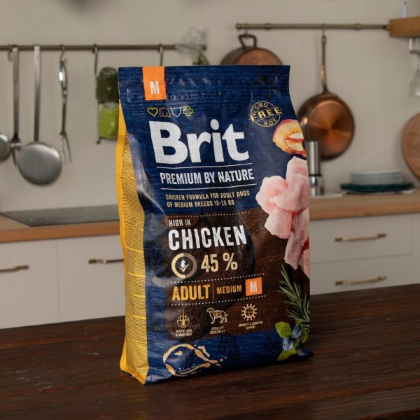 Фото - Сухой корм для собак Brit Premium Dog Adult M с весом 10-25 кг с курицей 3 кг (8595602526352)