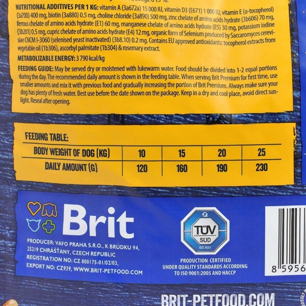 Фото - Сухой корм для собак Brit Premium Dog Adult M с весом 10-25 кг с курицей 3 кг (8595602526352)