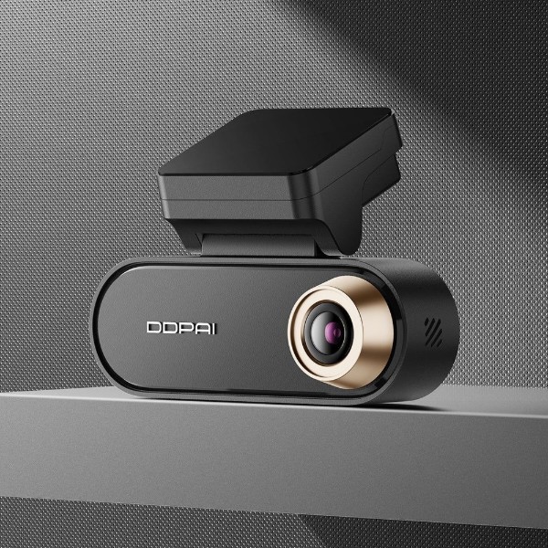 Фото - Відеореєстратор DDPai Dashcam N5 Pro + камера заднього виду