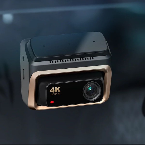 Фото - Відеореєстратор DDPai Dashcam Z60 Pro + камера заднього виду + камера салону