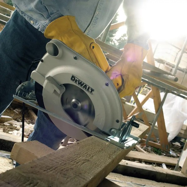Фото - Пила дискова DeWALT 1750 Вт (D23700)
