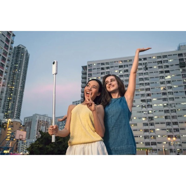 Фото - Экшн-камера Insta360 X5 Standard Bundle Satin White Limited Edition (000063481)
