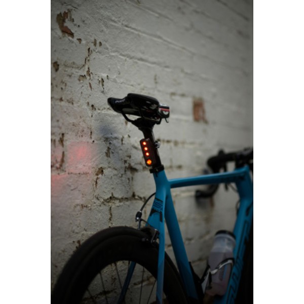 Фото - Ліхтар велосипедний Knog Blinder Road R70 70 Lumens Black (11756)