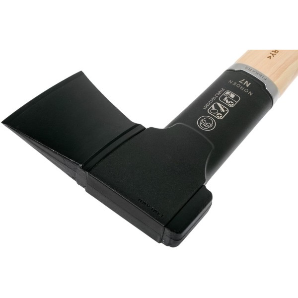 Фото - Топор Fiskars 2 в 1 Norden N7 и точилка (1051146)