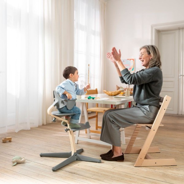 Фото - Вставка для стільчика для годування Stokke Nomi Grey (626103)