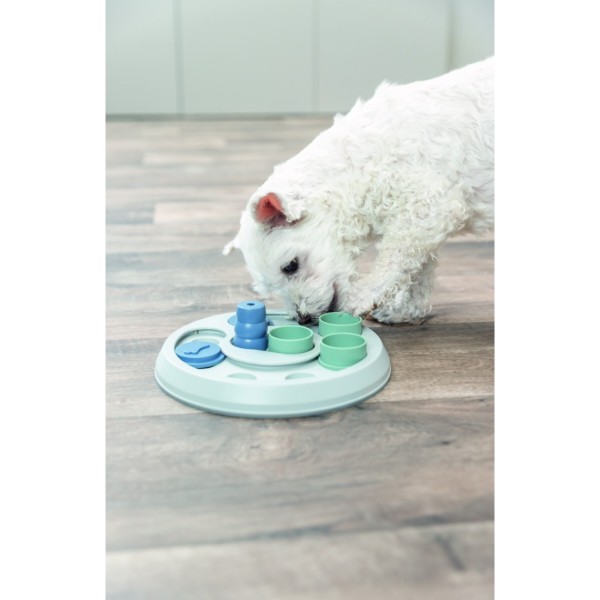 Фото - Інтерактивна іграшка для собак Trixie Dog Activity Flip and Fun стратегія 23 см (4011905320014)