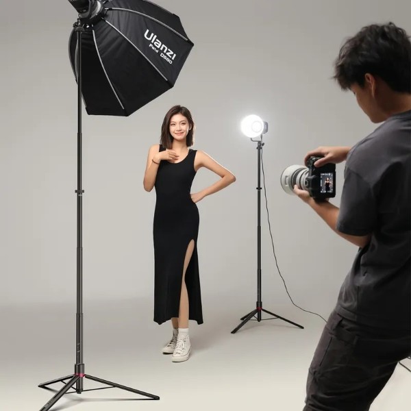 Фото - Штатив Ulanzi AT-05 2M Heavy Duty Foldable Light Stand Black (T083)