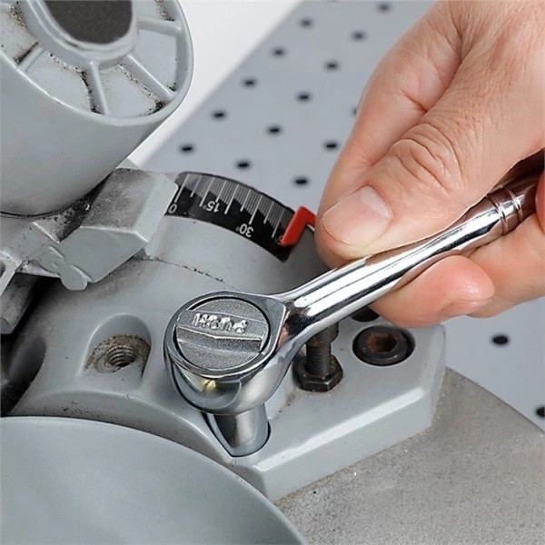 Фото - Ключ-трiскачка WORKPRO 3/8" 41Т CR-V DYI (WP271022)