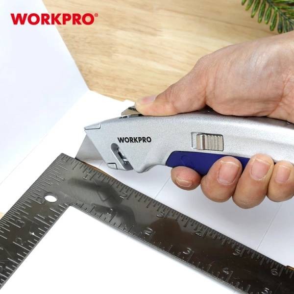 Фото - Нож строительный WORKPRO PRO W013010