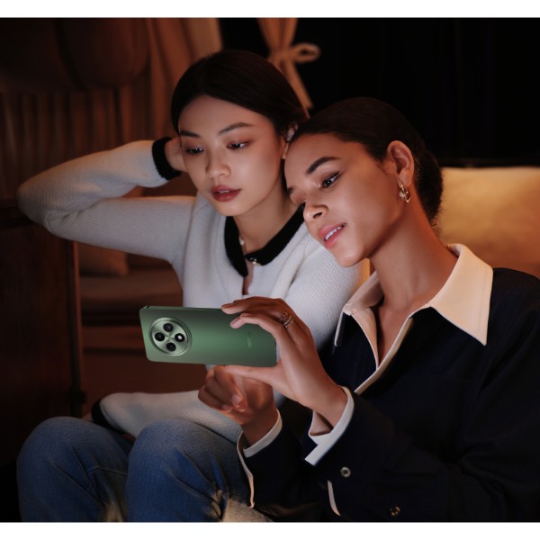 Фото - Смартфон OPPO Reno 12 F 5G 8/256Gb Black Green