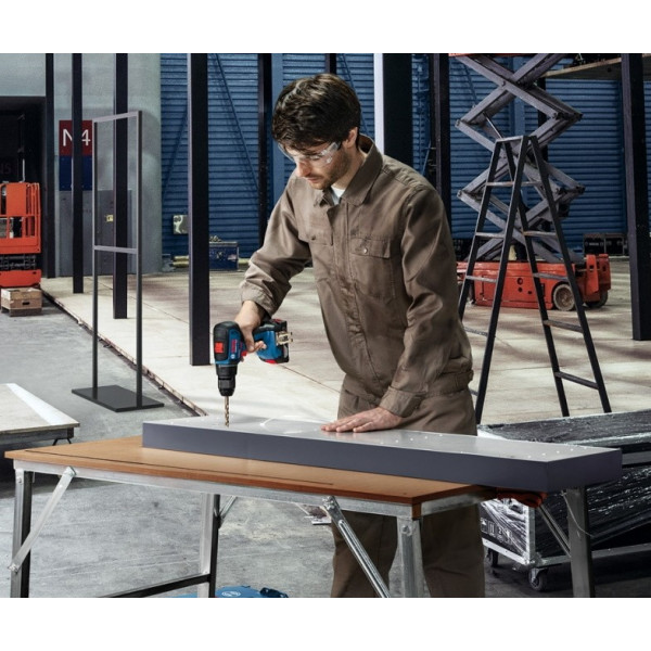 Фото - Дрель-шуруповерт Bosch GSR 18V-50 (0.601.9H5.000)