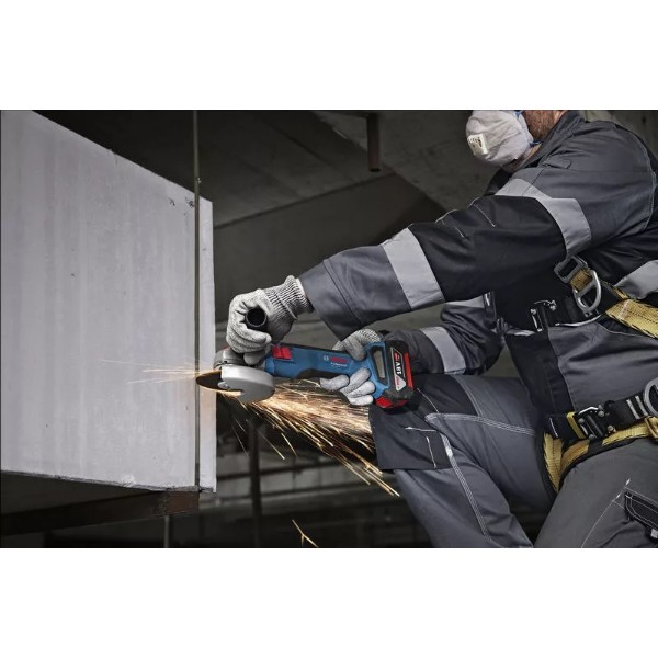 Фото - Болгарка Bosch GWS 18V-8 (0.601.9N9.021)