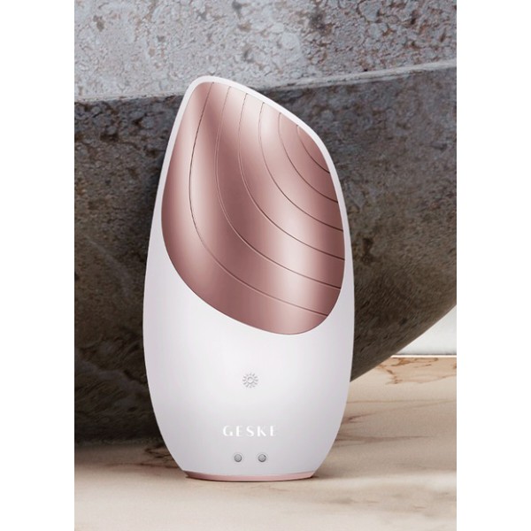 Фото - Щетка для чистки лица GESKE Sonic Thermo Facial Brush 6 в 1 (GK000007SL01)