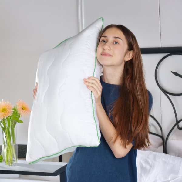 Фото - Подушка стандартна FAM' HOME Алоє вера стьобана, окантована 50х70 (МІС19АV)