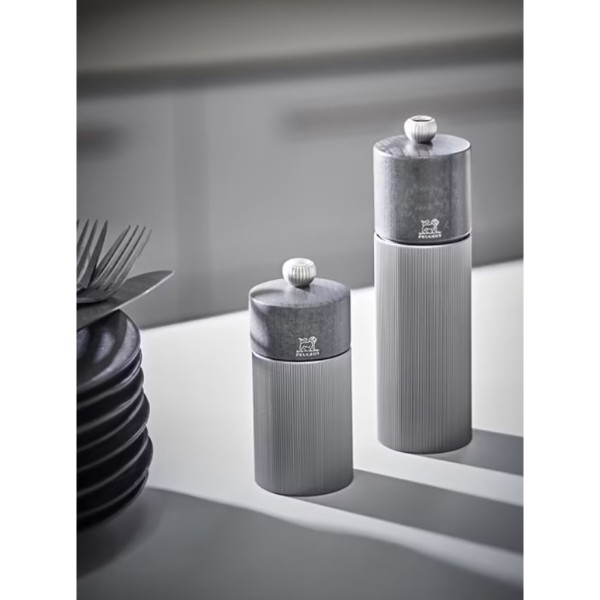 Фото - Млинок для спецій Peugeot 18 см 39950