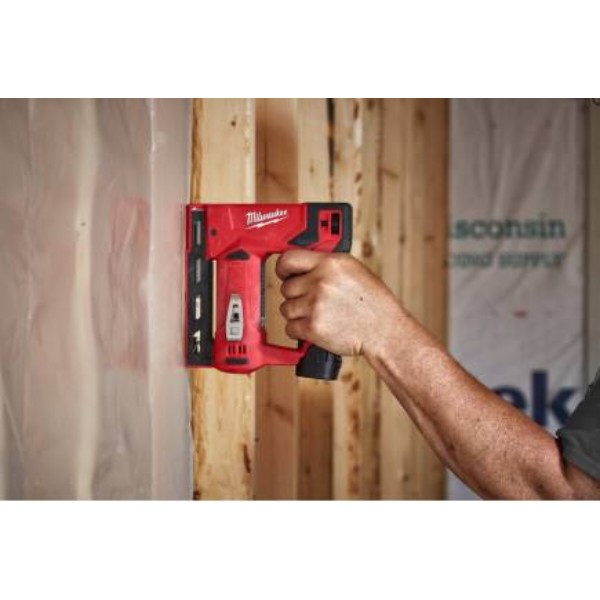 Фото - Степлер Milwaukee M12 BST-0 (4933459634)