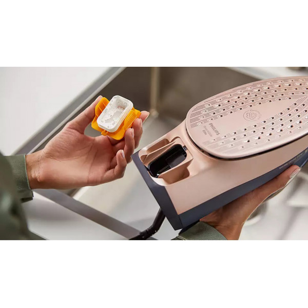 Фото - Мікропошкодження - Праска Philips DST8050/20
