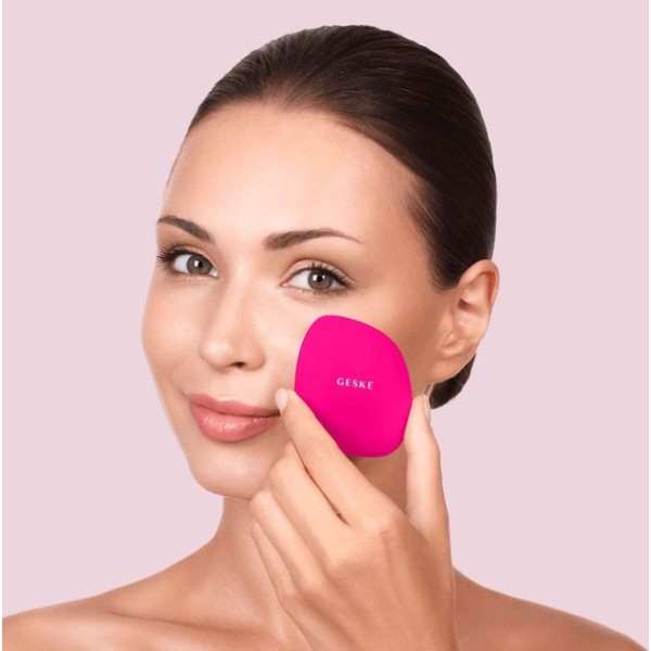 Фото - Щетка для чистки лица GESKE Facial Brush 4 в 1 пурпурный (GK000018MG01)