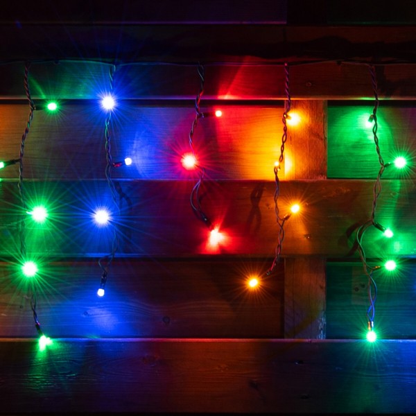 Фото - Гирлянда-штора Novogod'ko уличная Бахрома 80 LED разноцветная 5.5 м (801194) Фото - Гирлянда-штора Novogod'ko уличная Бахрома 80 LED разноцветная 5.5 м (801194)