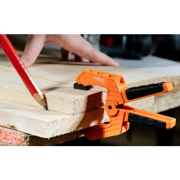 Фото - Струбцина Neo Tools 45-521 65 мм