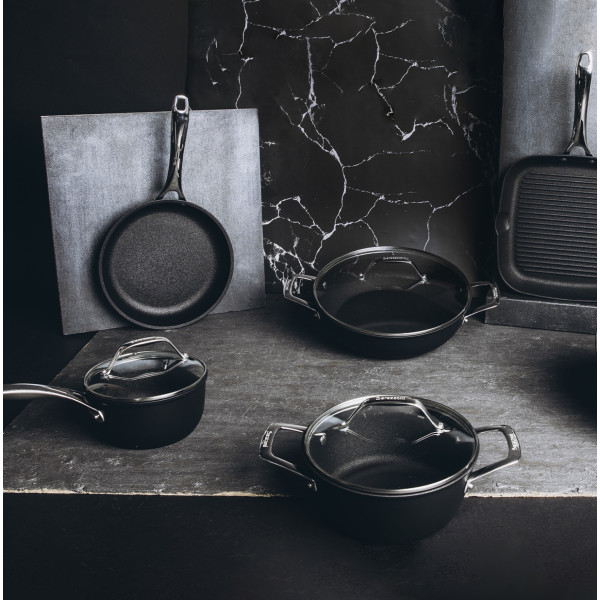 Фото - Каструля Barazzoni BLACK TITAN 4,1 л (85560402898)