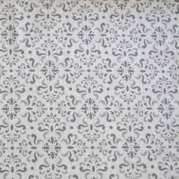 Фото - Подушка декоративна Прованс Bella Сірий вітраж 45х45 см (013586)