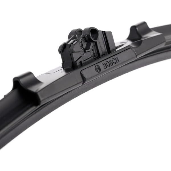 Фото - Щетка стеклоочистителя Bosch Aerotwin Plus 3 бескаркасный 600мм (3 397 006 951)