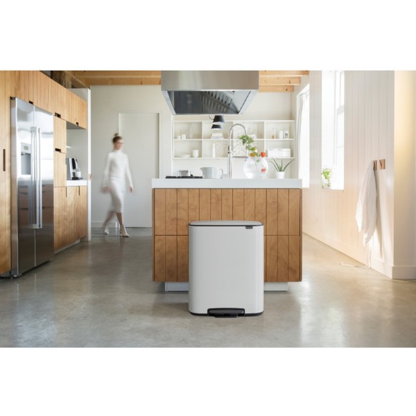Фото - Бак для сміття з педаллю Brabantia Bo 60 л 211300