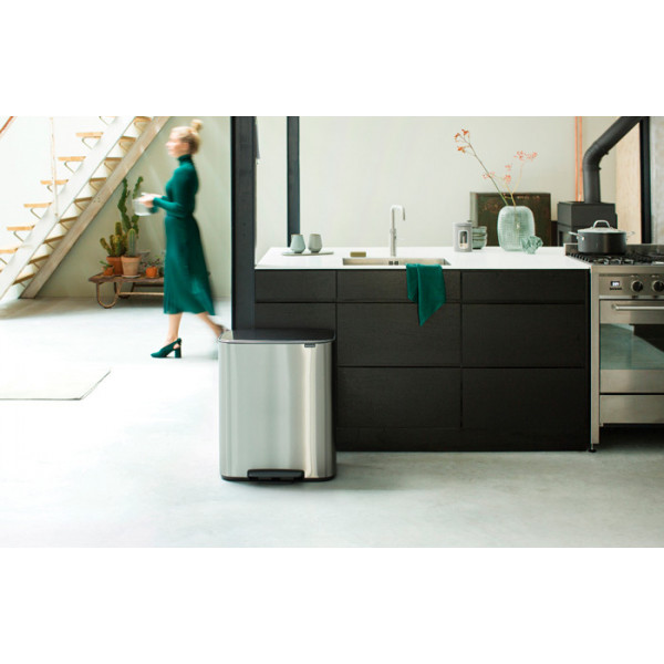 Фото - Бак для сміття з педаллю Brabantia Bo PedalL Bin 2х30 л 211461
