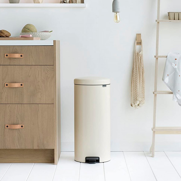 Фото - Бак для сміття з педаллю Brabantia Pedal Bin 30 л 114281