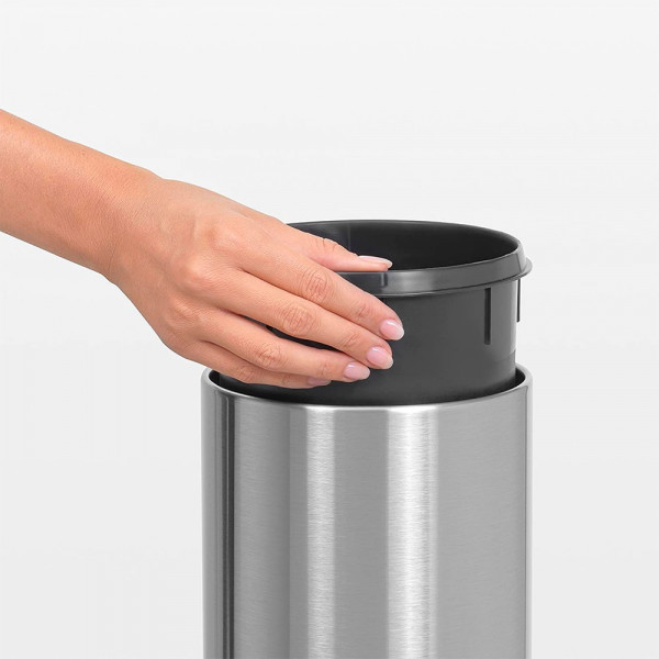 Фото - Бак для мусора Brabantia Touch Bin 3 л 364440
