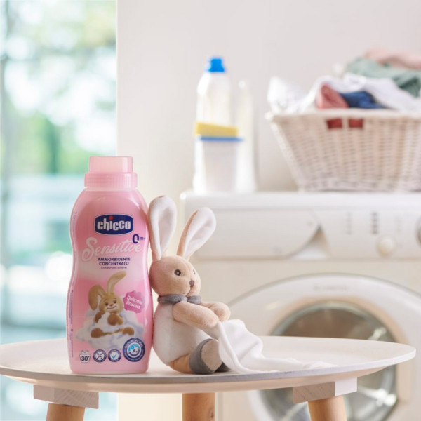 Фото - Ополаскиватель для белья Chicco Delicate Flowers серии Sensitive 750 мл (05876.10)