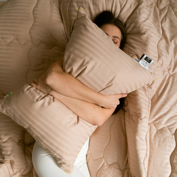 Фото - Подушка стандартна MirSon 1276 Carmela Hand Made з евкаліптом М'яка 60х60 см (2200001519800)