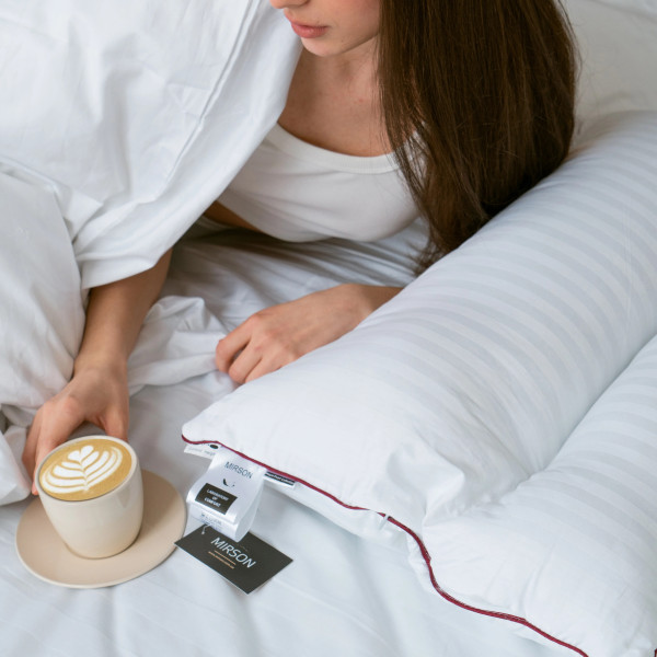 Фото - Подушка стандартна MirSon DeLuxe 50x70 см (2200000008695)