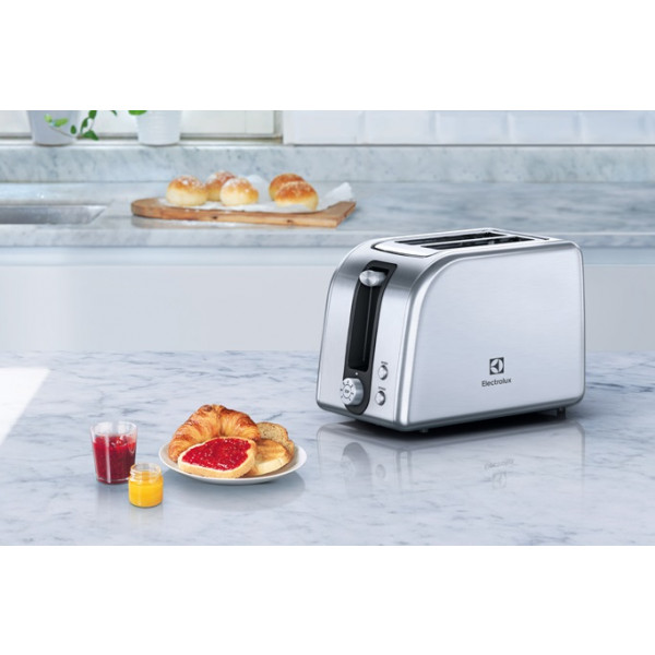 Фото - Тостер Electrolux EAT7700