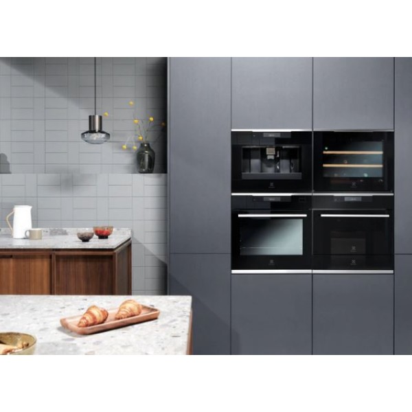 Фото - Духовой шкаф электрический Electrolux OKA9S31WX