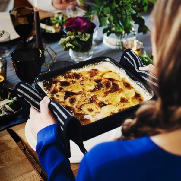 Фото - Форма для приготовления Emile Henry 28х23 см 762050