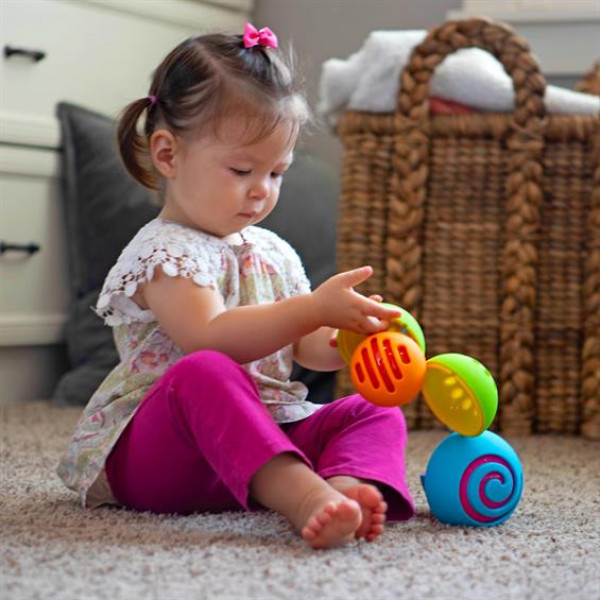 Фото - М'ячик для малюка Fat Brain Toys сенсорна Омбі Oombee Ball Сфери (F230ML)