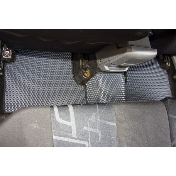 Фото - EVA коврики в салон авто EVAtech для Focus (C307) 5-doors MT Ford 2005-2010 2 поколение Htb EU FD32209CV5TL2RGB