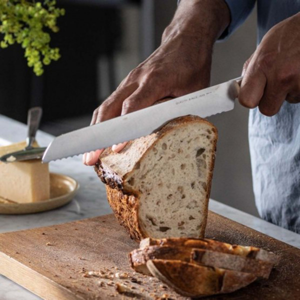 Фото - Ніж для хліба Fiskars All Steel (1062883)