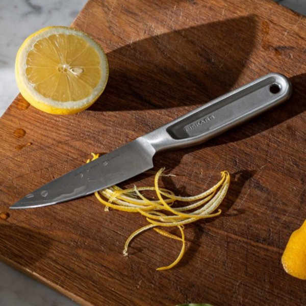 Фото - Ніж для овочів Fiskars All Steel (1062887)