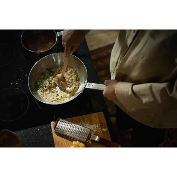 Фото - Сковорода ВОК Fiskars Norden 28 см (1067630)