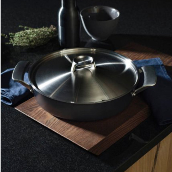 Фото - Сотейник Fiskars Taiten 28 см (1066950)