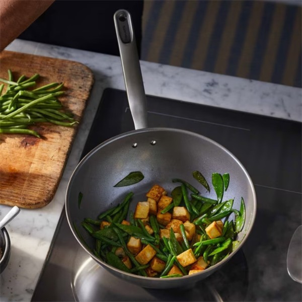 Фото - Сковорода ВОК Fiskars Wok All Steel Pure 28 см (1065629)