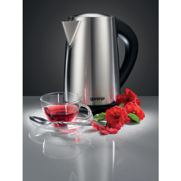 Фото - Электрический чайник Gorenje K 17 TRE (KE7466BT-GS)